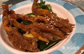 Lemongrass Vinegar Duck Feet