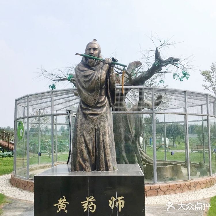 这个夏日带宝贝来亲子游乐园培养感情吧！