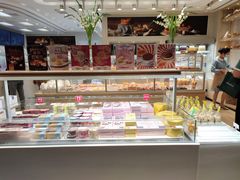 面包甜点陈列柜-好利来(龙首印象城店)