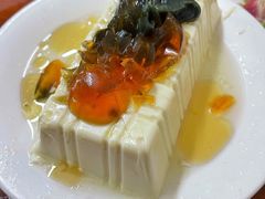 皮蛋豆腐-宝瑞门钉肉饼店