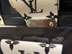 -妃鱼奢侈品回收寄卖(太古汇店)