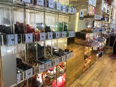 -VENCHI 闻绮(上海佛罗伦萨小镇店)