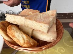 -雪湖煜辰鱼头老店(雪野湖店)