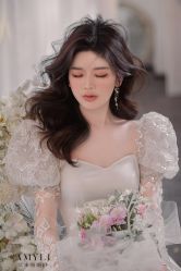 -艾米丽婚纱礼服