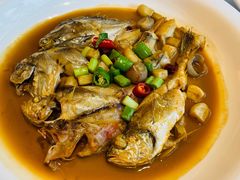 红烧杂鱼-味钱塘·钱塘渔鲜·地道江浙菜(宋城店)