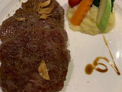 铁板蒜香牛排-维兰西餐(万泉河店)