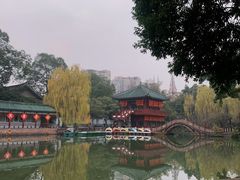 -房湖公园