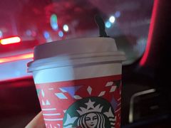 -星巴克(港汇1号办公楼店)