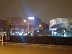 -虹桥火车站-停车场