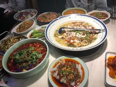 -酸婆娘重庆菜(紫竹路店)