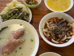 -中和裴氏蹄花(府河路店)