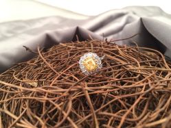 -威德钻石-克拉钻大本营(南京东路店)