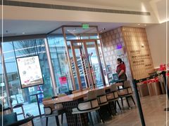 大堂-Tims天好咖啡·贝果(雁展路万象天地店)