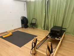 -依灵瑜伽普拉提连锁