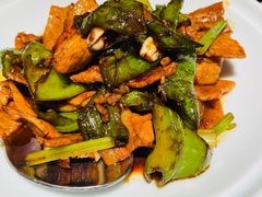 关东小炒肉-关东小磨东北菜(漕河泾印象城店)