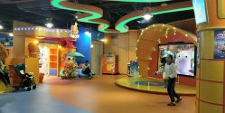 -太空学院儿童娱教乐园(中华广场店)