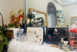 -晓V彩妆造型(大学路店)