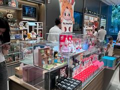 -泡泡玛特POPMART(武汉新天地南馆店)