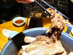 -茸梅路右拐龙虾-农家菜(松江店)