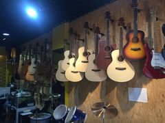 -艺桉余音琴行(火神庙分店)
