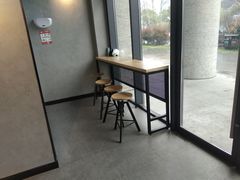 用餐区-瑞幸咖啡(盛博广场店)