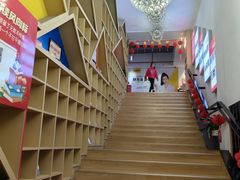 -新华书店(解放路店)