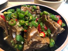 -万和春排骨砂锅米饭(新业广场店)