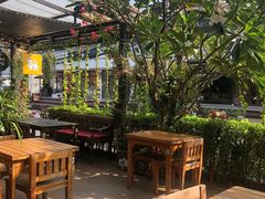 -Phensiri Thai Restaurant