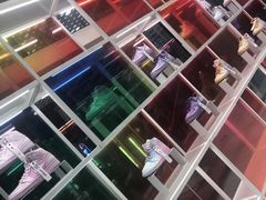 -NIKE品牌体验店(南京东路店)