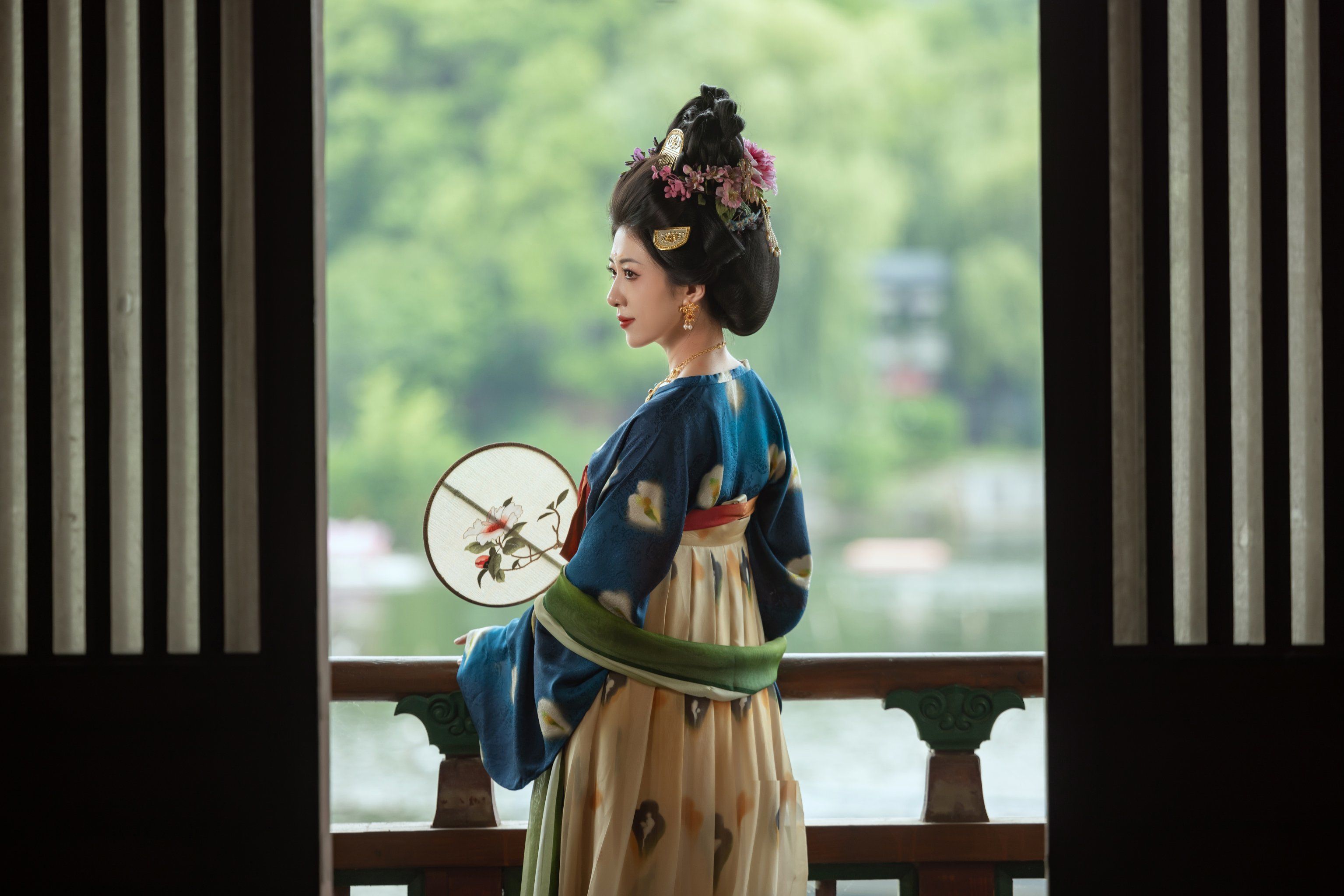 唐风少女感满满的