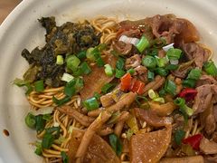 -佬钱湾仔(衣裳街店)