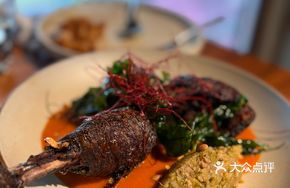 Slow-Cooked Black Chicken Thigh