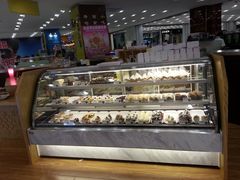 面包甜点陈列柜-樱花糕坊(凯德广场店)