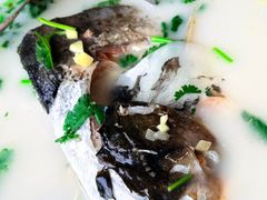 -雪湖煜辰鱼头老店(雪野湖店)