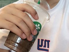 -星巴克(南宁民歌湖店)