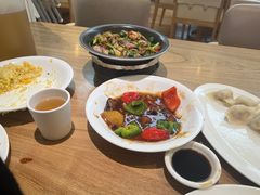 地三鲜-上关雪東北菜(中房金谊店)