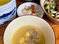 松茸鸡汤-玉滋補