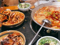 -小饕荟雅安贡椒鱼鲜馆(广福桥店)