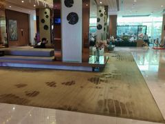 -上海浦东假日酒店