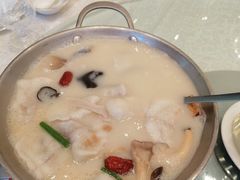 锅仔财鱼饺-亢龙太子酒轩(东湖店)