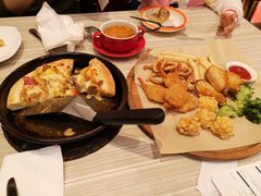 -必胜客(上海新南方商城PH店)