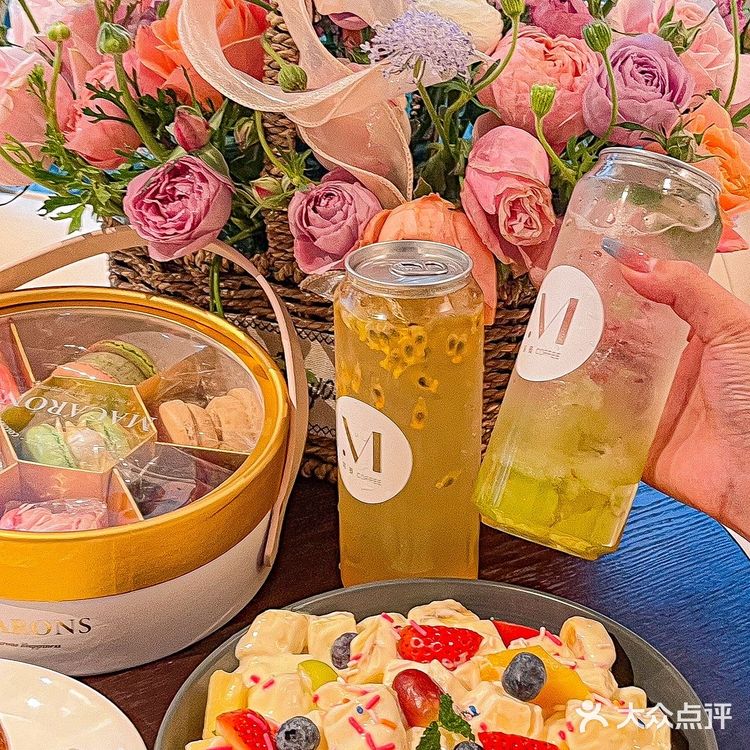 常州平价下午茶，极简风咖啡馆☕️ .