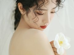 -金夫人化妆摄影职业培训学校