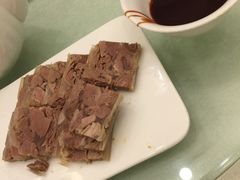 -梅龙镇酒家(南京西路总店)