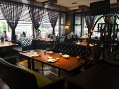 大堂-Local泰莲庭(虹鳟鱼店)