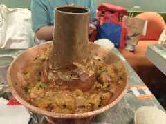 土司铜锅油焖鸡-浩海火烧云傣家菜(京广店)