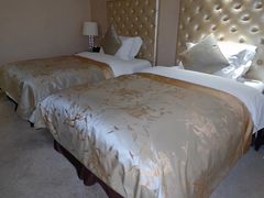 -武汉汉口火车站东方建国大酒店