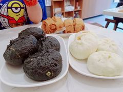 -李与白包子铺(桐梓林店)