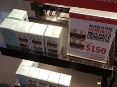 -DFS旗下T广场(新加坡店)