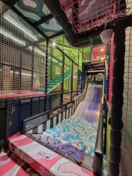 -MELAND CLUB亲子乐园·派对·餐厅(北京芳圆里ID MALL店)